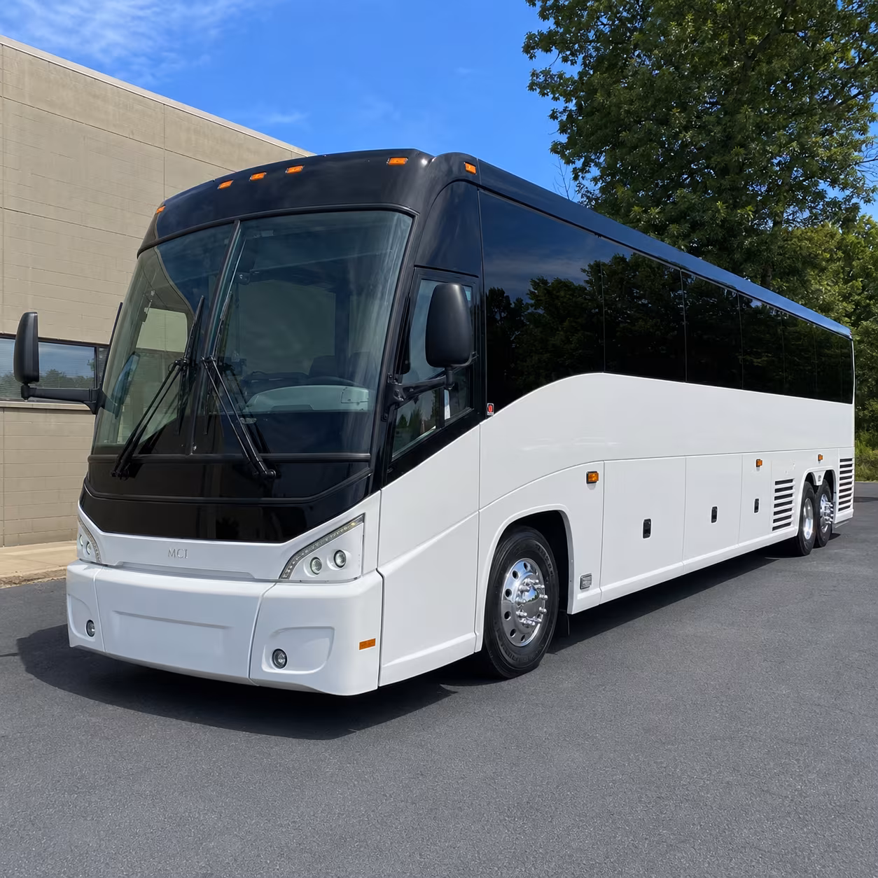 charter buses for detroit museum field trips from canton schools