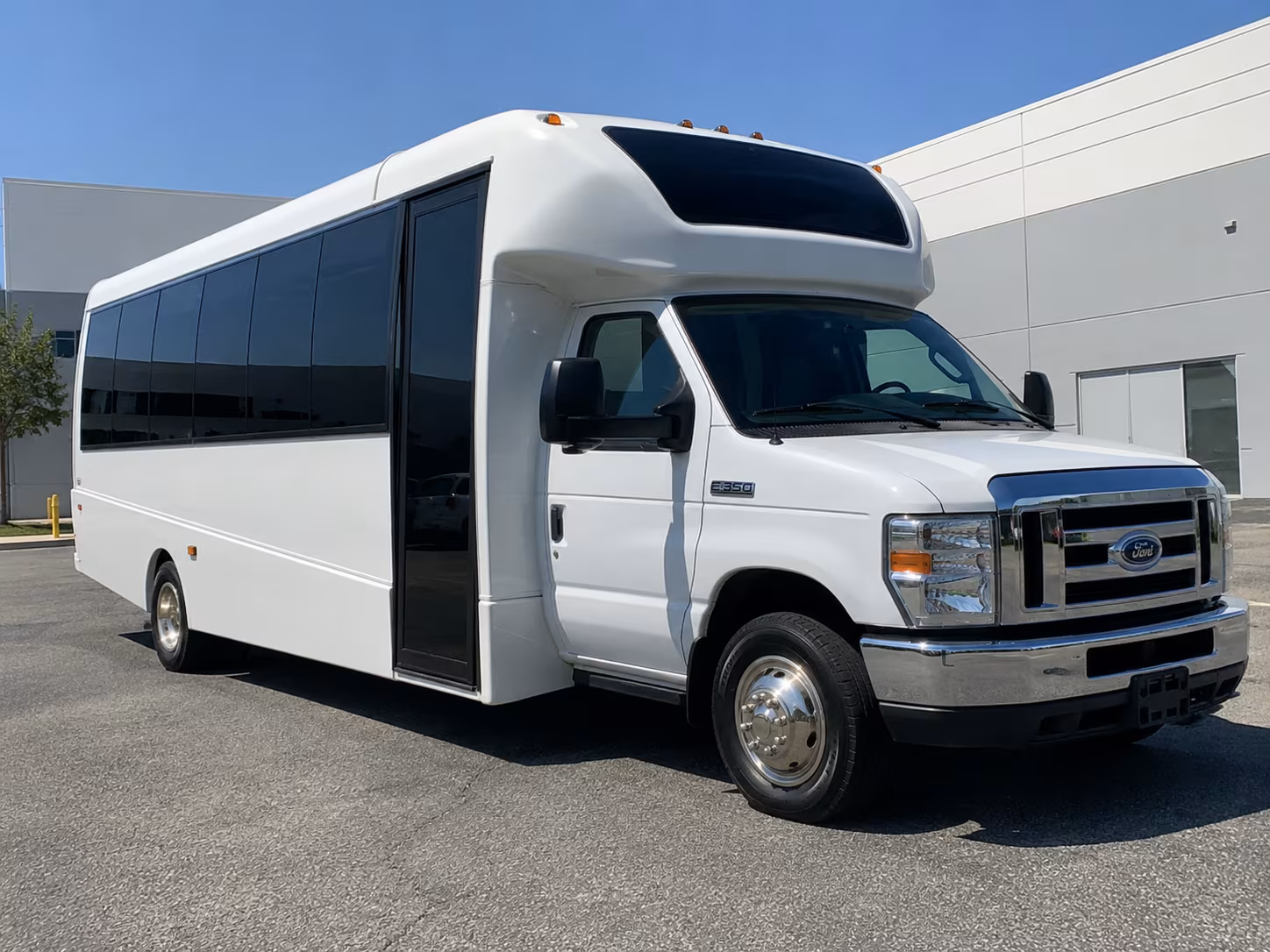 concert and sports event buses from canton to detroit