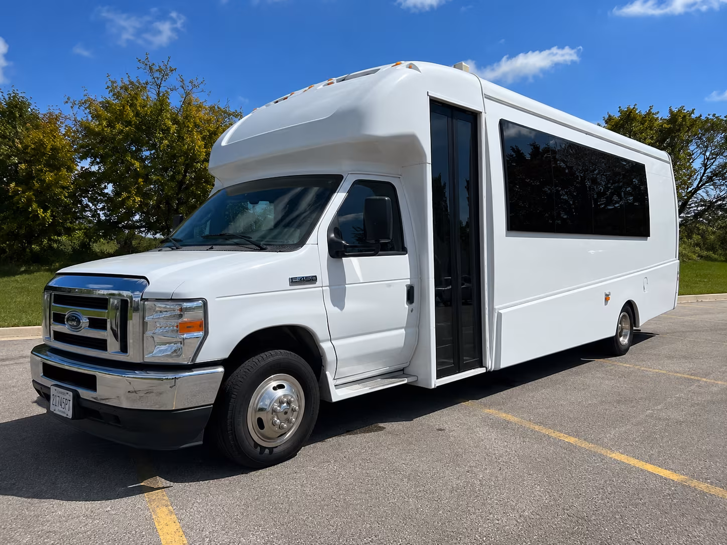 party buses for canton michigan bridal parties and wedding parties