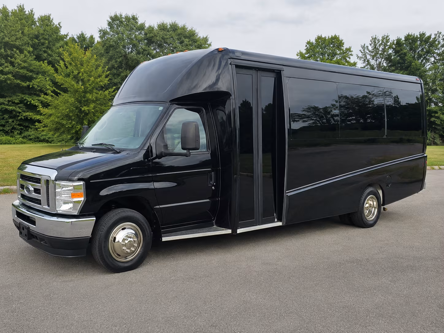 science center and planetarium buses for canton student groups
